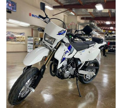 2021 Suzuki DR-Z400SM MC Commute Review Photo Gallery