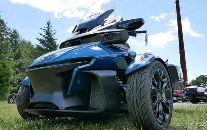 2024 Can-Am Spyder RT Limited Dark Wheels