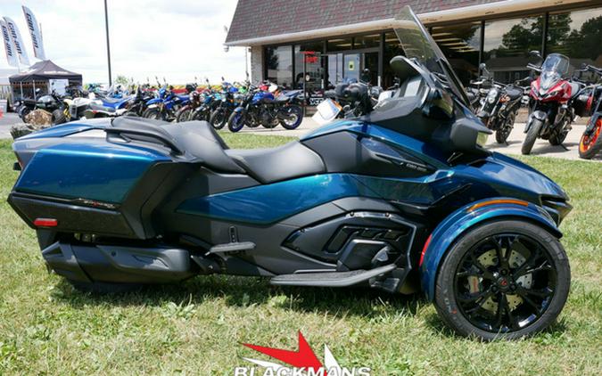 2024 Can-Am Spyder RT Limited Dark Wheels