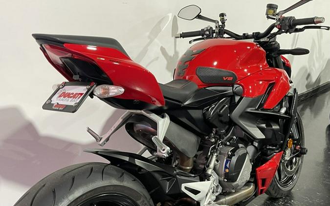 2022 Ducati Streetfighter V2 Ducati Red