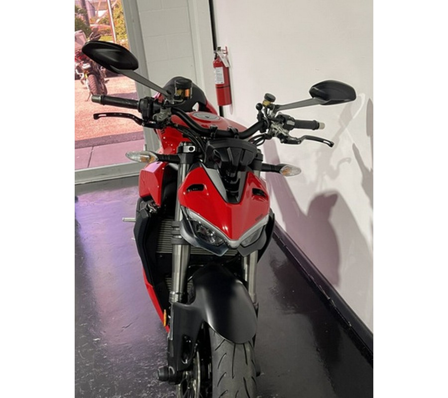 2022 Ducati Streetfighter V2 Ducati Red