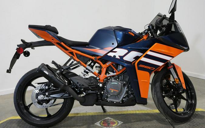 2024 KTM RC 390 390