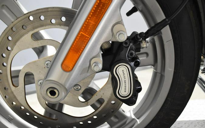 2023 Harley-Davidson Softail Standard