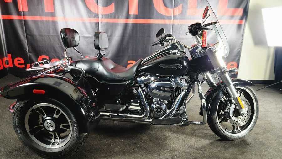 2018 HARLEY-DAVIDSON FLRT - F859827