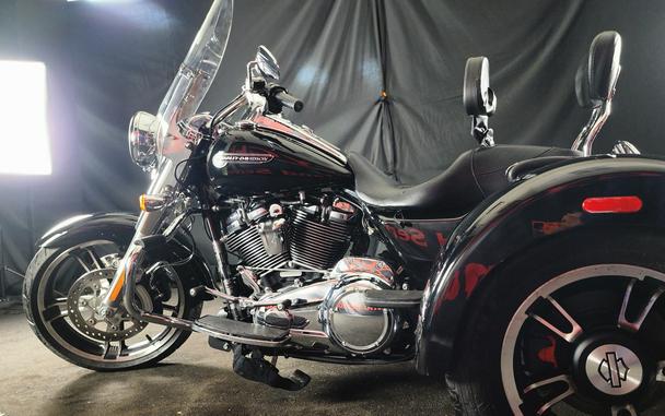 2018 HARLEY-DAVIDSON FLRT - F859827