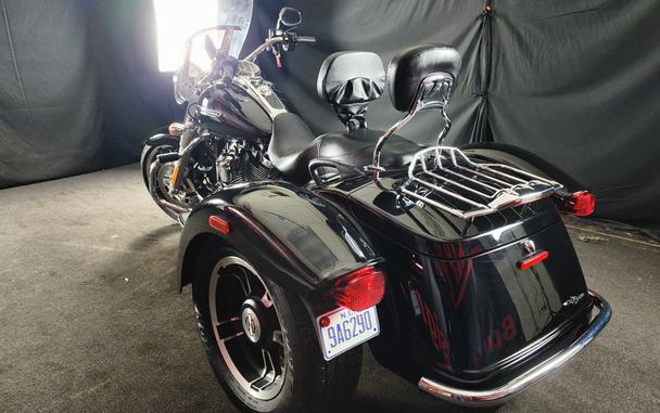 2018 HARLEY-DAVIDSON FLRT - F859827