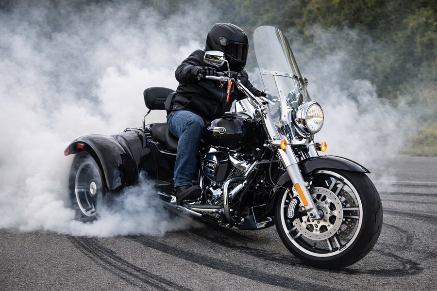 2018 HARLEY-DAVIDSON FLRT - F859827