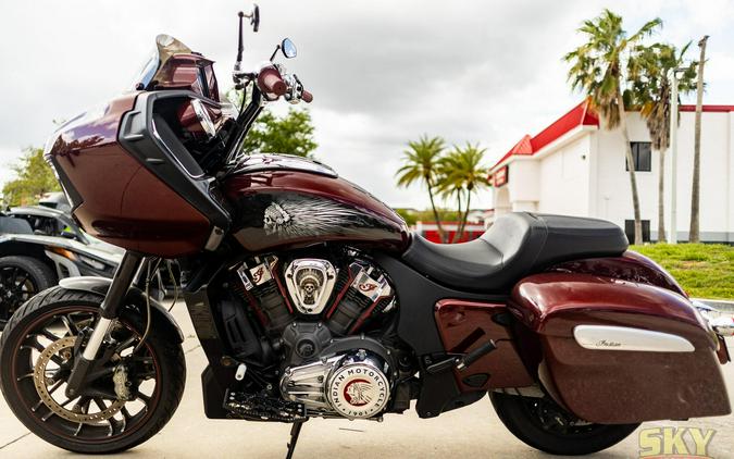 2022 Indian Motorcycle CHALLENGER LIMITED MAROON METALLIC 49ST Limited