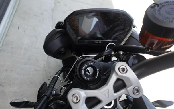 2025 Triumph Street Triple 765 RS
