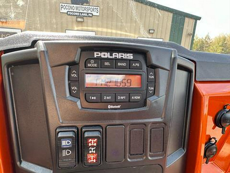 2014 Polaris Ranger XP® 900 Deluxe