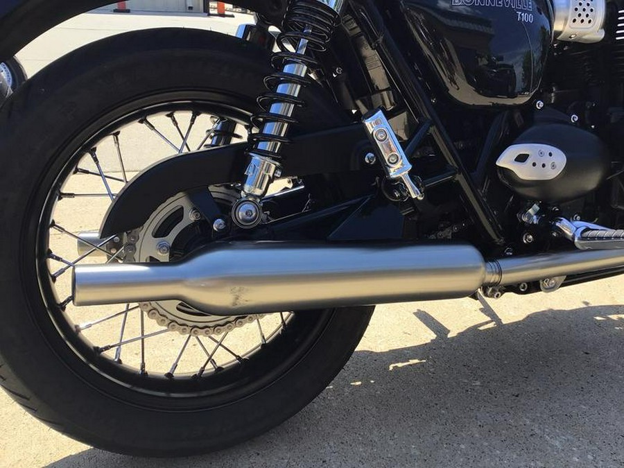 2024 Triumph Bonneville T100 Stealth Edition