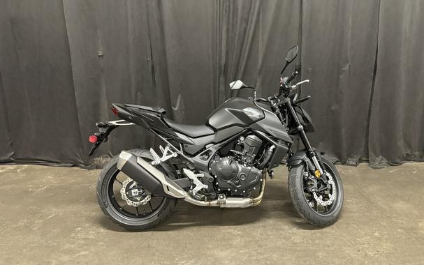 2025 CB750 Hornet - Honda