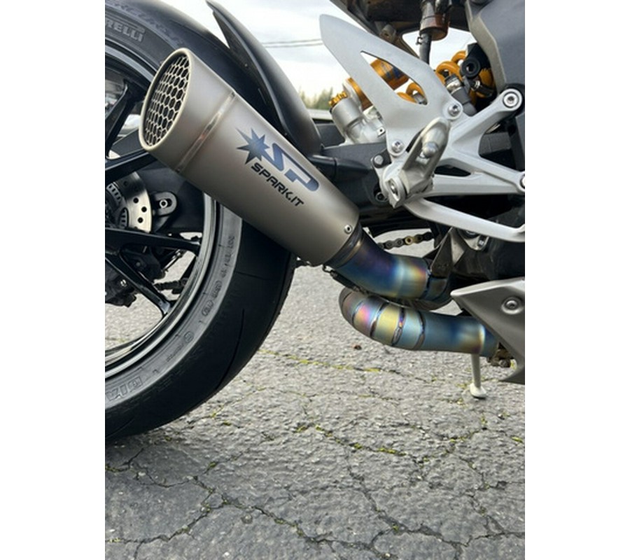 2024 Triumph Speed Triple 1200 RS Carnival Red