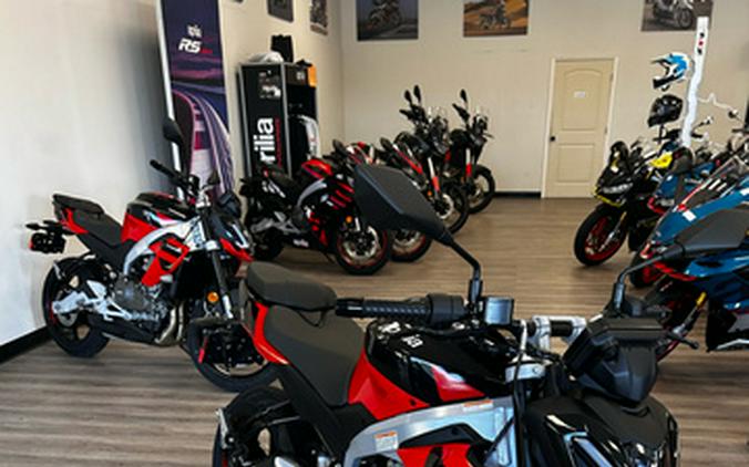 2026 Aprilia Tuono 457