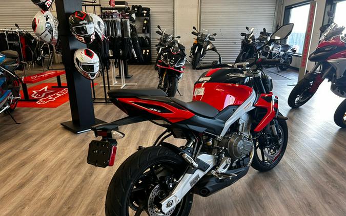 2026 Aprilia Tuono 457