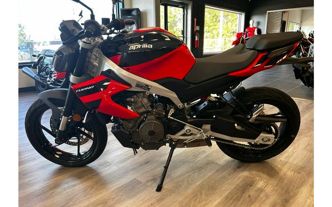 2026 Aprilia Tuono 457