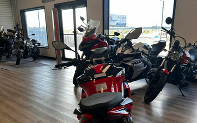 2026 Aprilia Tuono 457