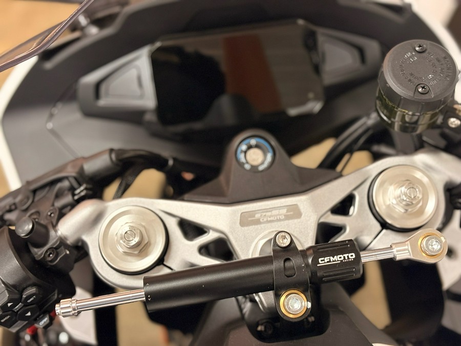 2026 CFMOTO 675SS
