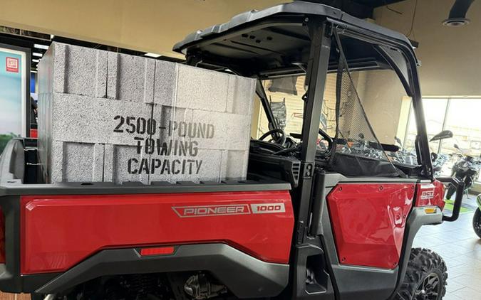 2026 Honda Pioneer 1000 Deluxe