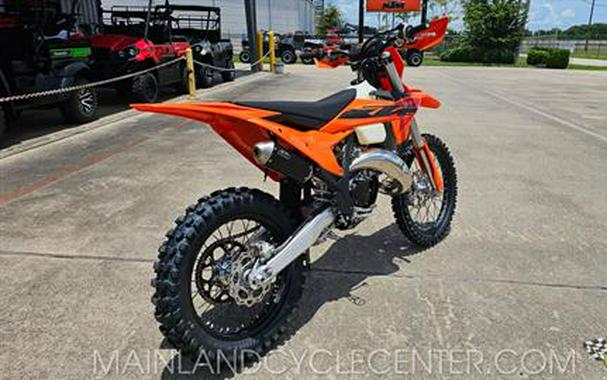 2025 KTM 125 XC