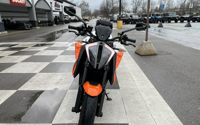 2023 KTM Super Duke 1290 R EVO