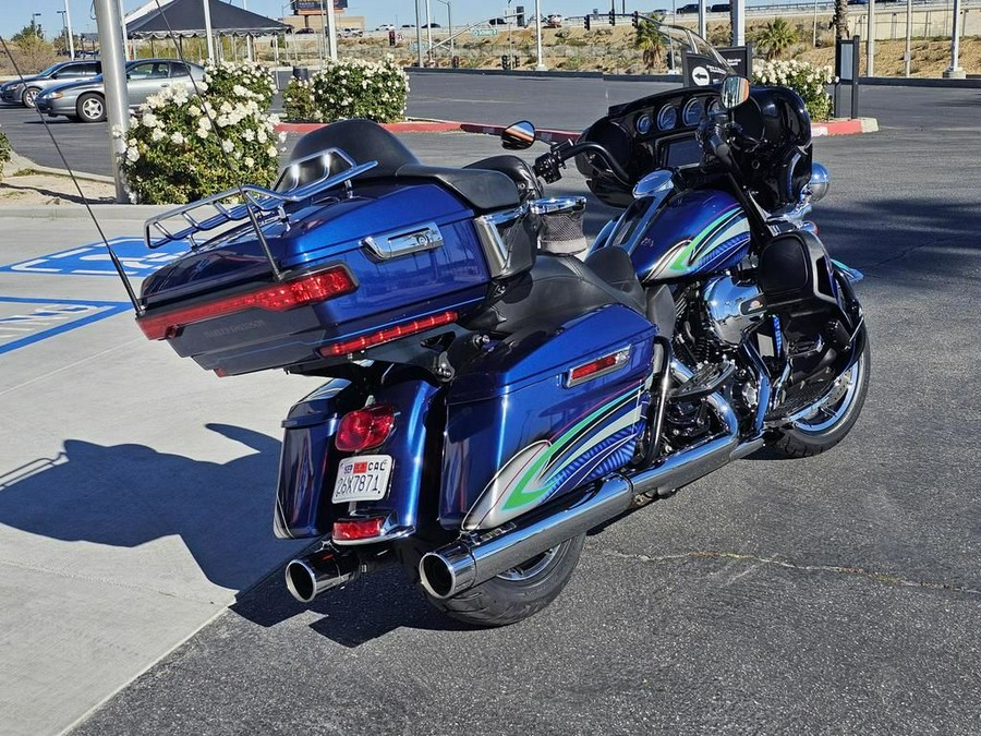 2015 Harley-Davidson® FLHTK - Ultra Limited