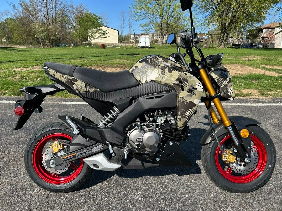 2025 Kawasaki Z125 Pro