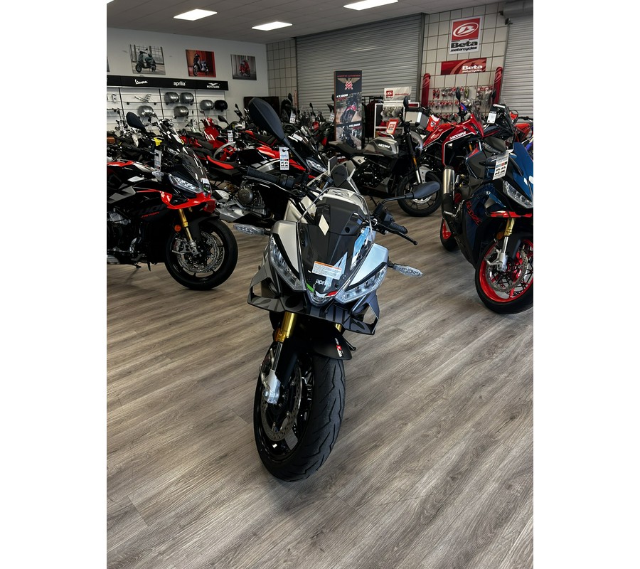 2026 Aprilia Tuono V4 1100