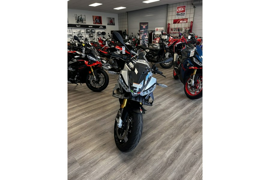 2026 Aprilia Tuono V4 1100