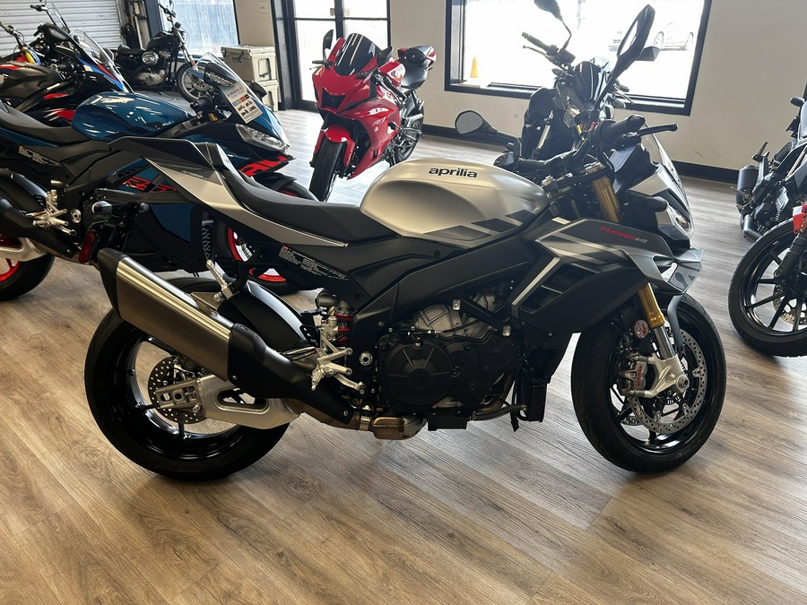 2026 Aprilia Tuono V4 1100