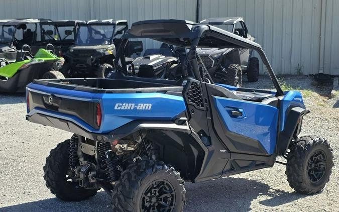 2022 Can-Am Commander XT 700