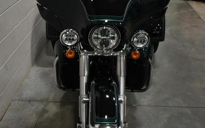 2024 Harley-Davidson® FLHTCUTG - Tri Glide® Ultra