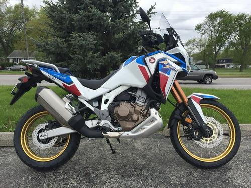 2020 Honda Africa Twin Adventure Sports ES DCT Review (18 Fast Facts)