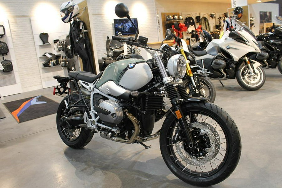 2023 BMW R nineT Scrambler 719 Pollux Metallic / Light White