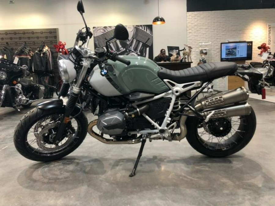 2023 BMW R nineT Scrambler 719 Pollux Metallic / Light White