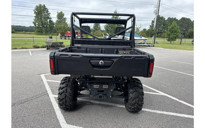 2025 Can-Am DEFENDER HD10 DPS