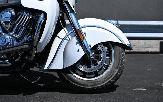 2018 Indian Motorcycle® Roadmaster® ABS Pearl White over Star Silver