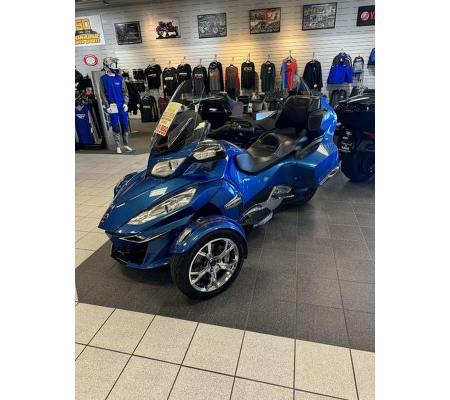 2019 Can-Am® Spyder® RT Limited Chrome