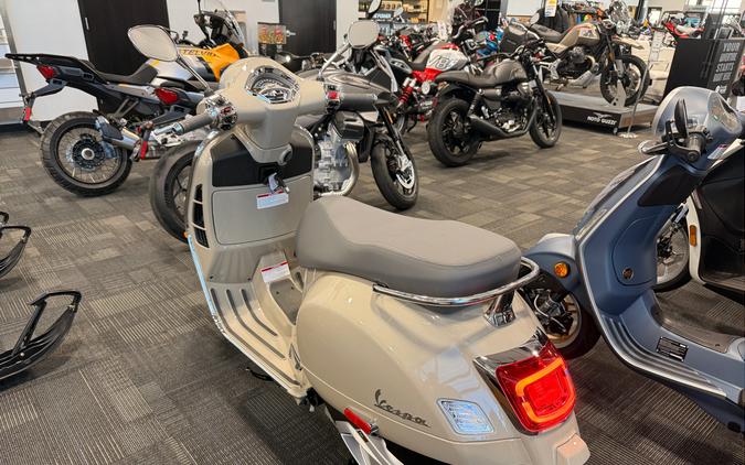 2025 Vespa GTS 310
