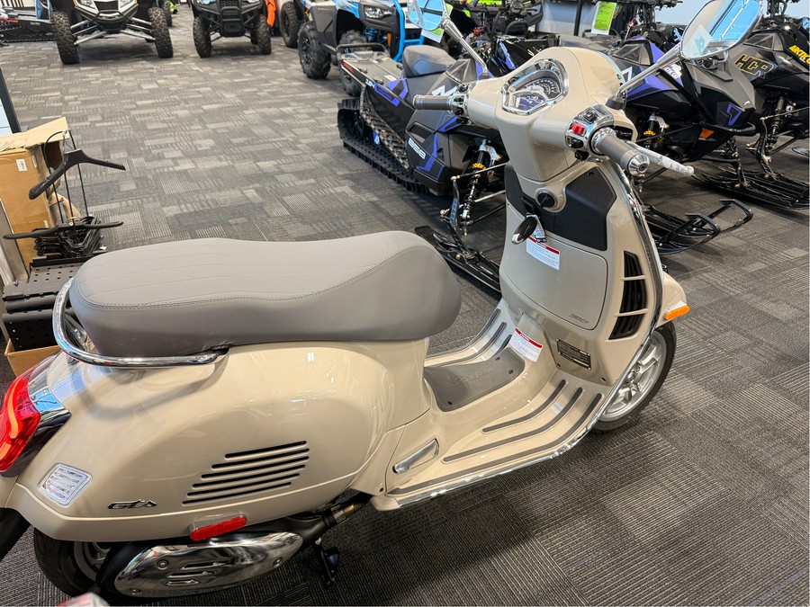 2025 Vespa GTS 310