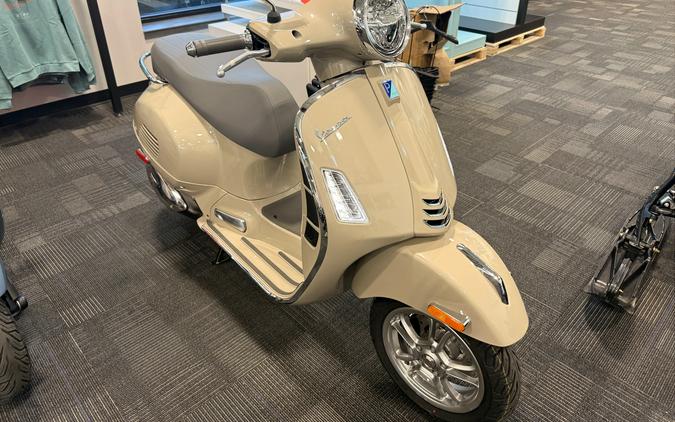 2025 Vespa GTS 310