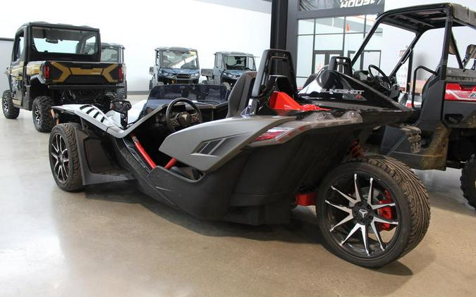 2024 Polaris® SLINGSHOT R MANUAL