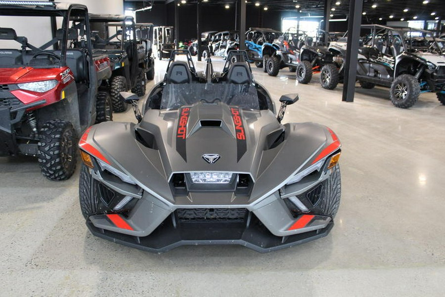 2024 Polaris® SLINGSHOT R MANUAL