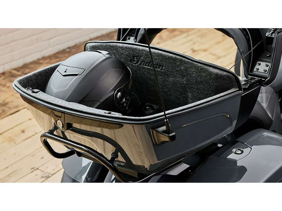 2024 Indian Motorcycle Pursuit® Dark Horse® with PowerBand Audio Package
