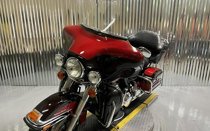 2010 Harley-Davidson FLHTCU - Ultra Classic Electra Glide FLHTCU