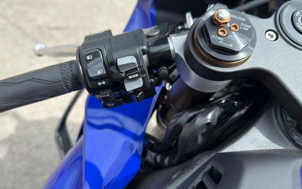 2026 Yamaha YZF R1