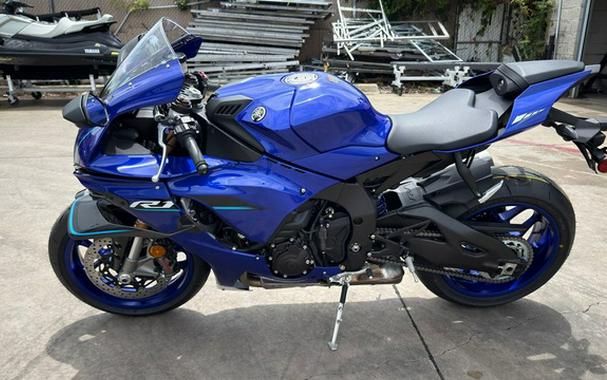 2026 Yamaha YZF R1