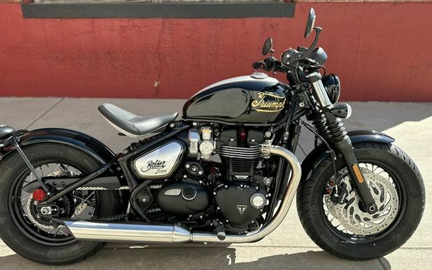 2025 Triumph Bonneville Bobber Icon Edition
