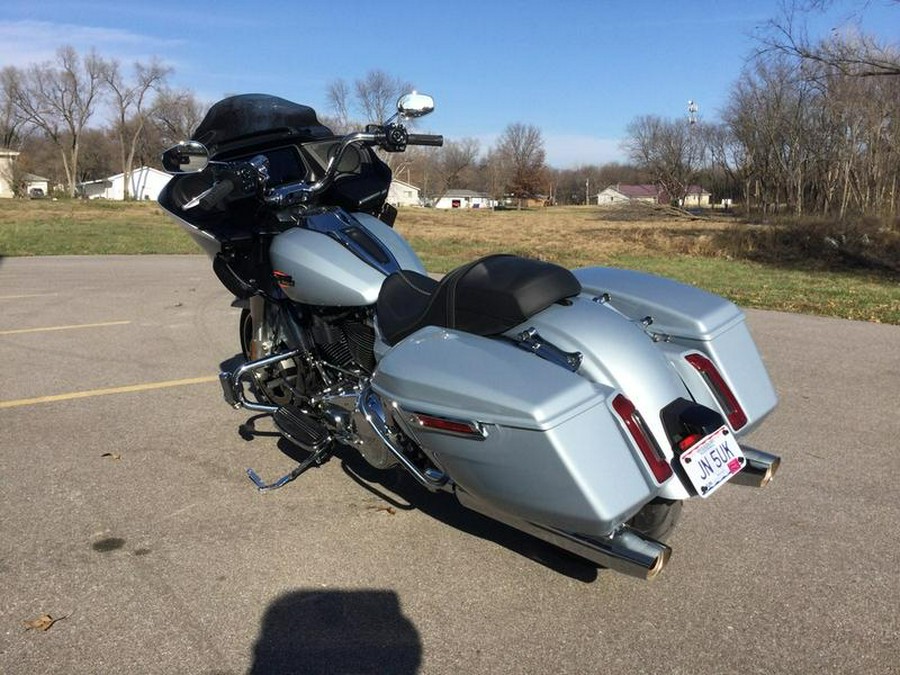 2025 Harley-Davidson® FLTRX - Road Glide®