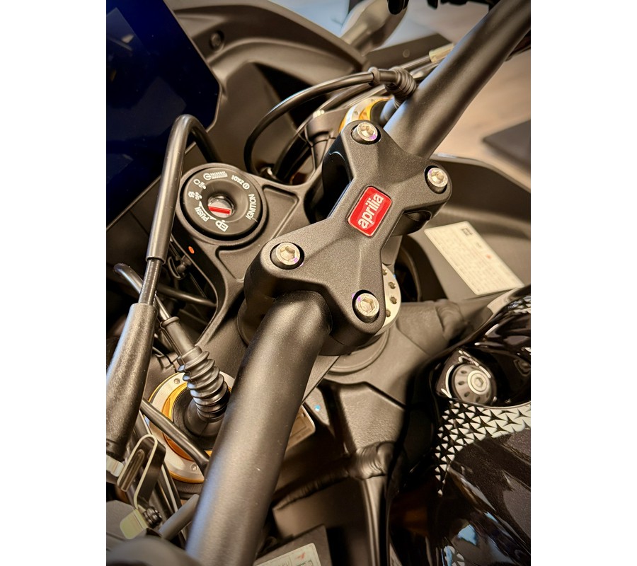 2026 Aprilia Tuono V4 Factory 1100